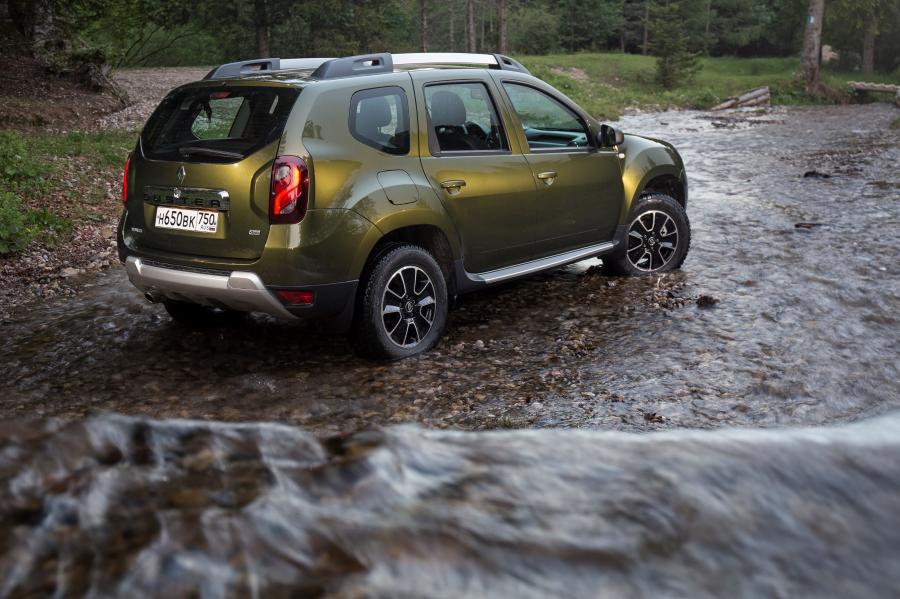  Renault Duster 2015 года  (RU) (фото 10 из 28)